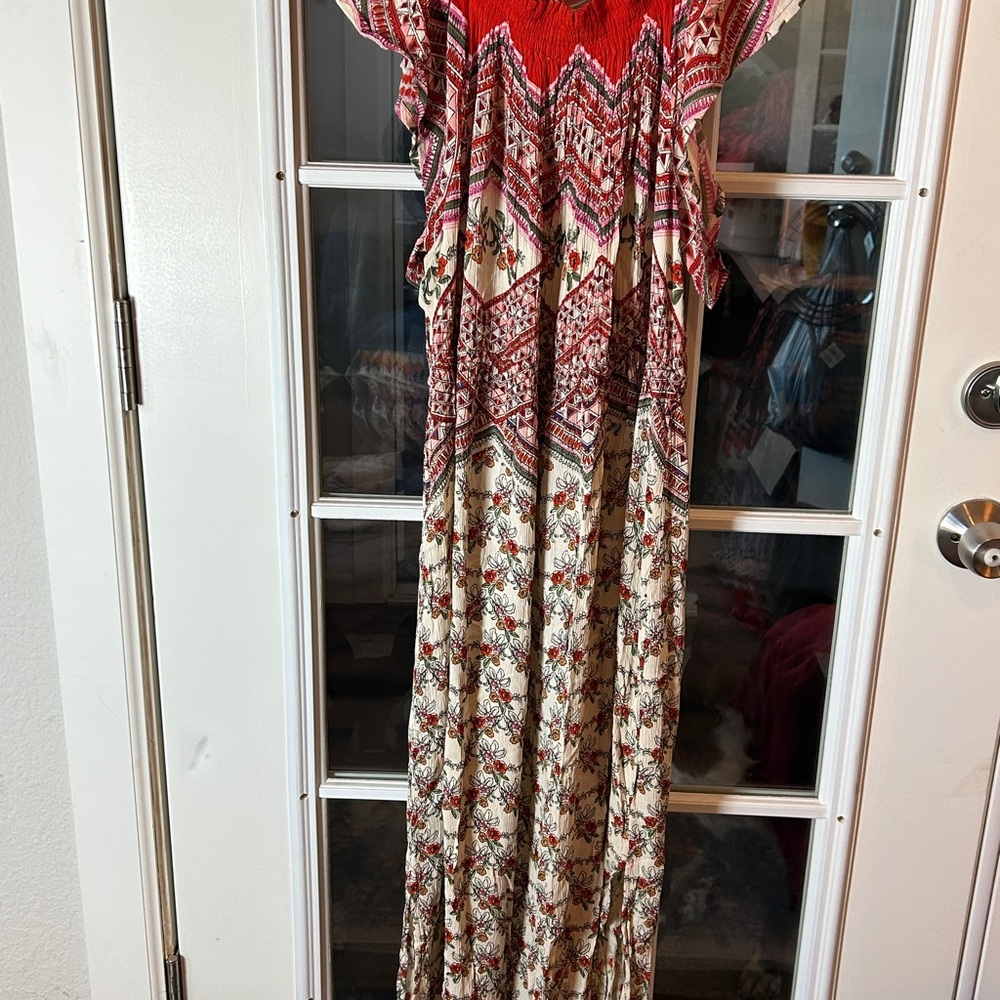 Patrons of Peace Red and Cream Maxi‎ Dress Size Medium